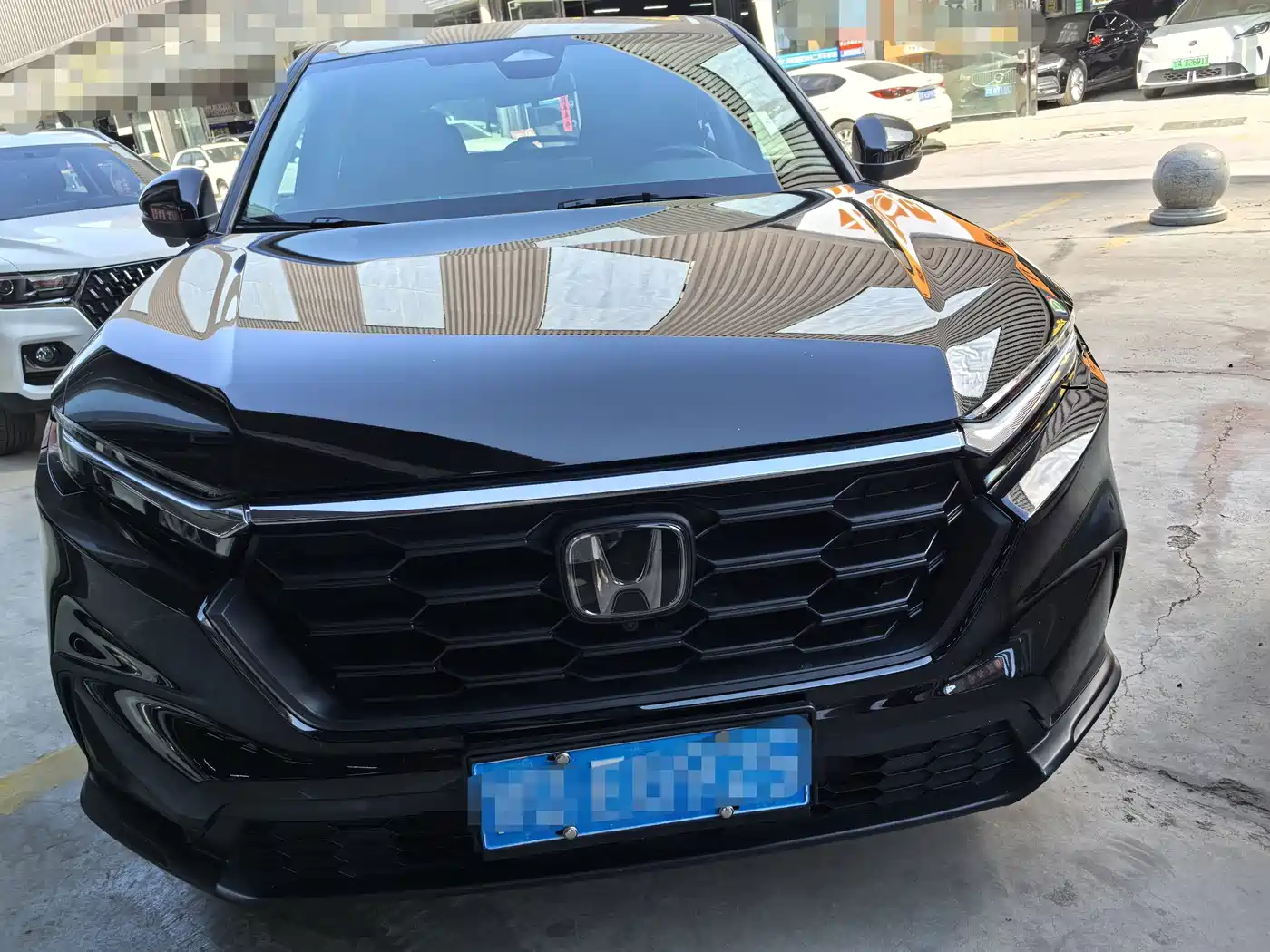 Фото 2 - Honda CR-V