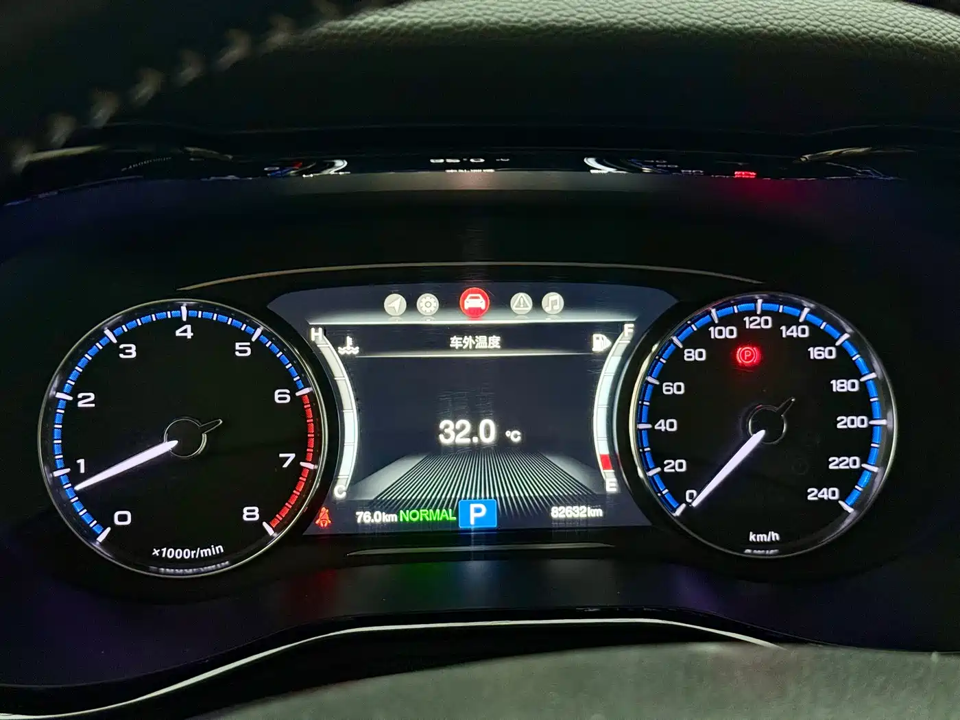 GAC Trumpchi Trumpchi M8 2018 320T Flagship Edition фото 22