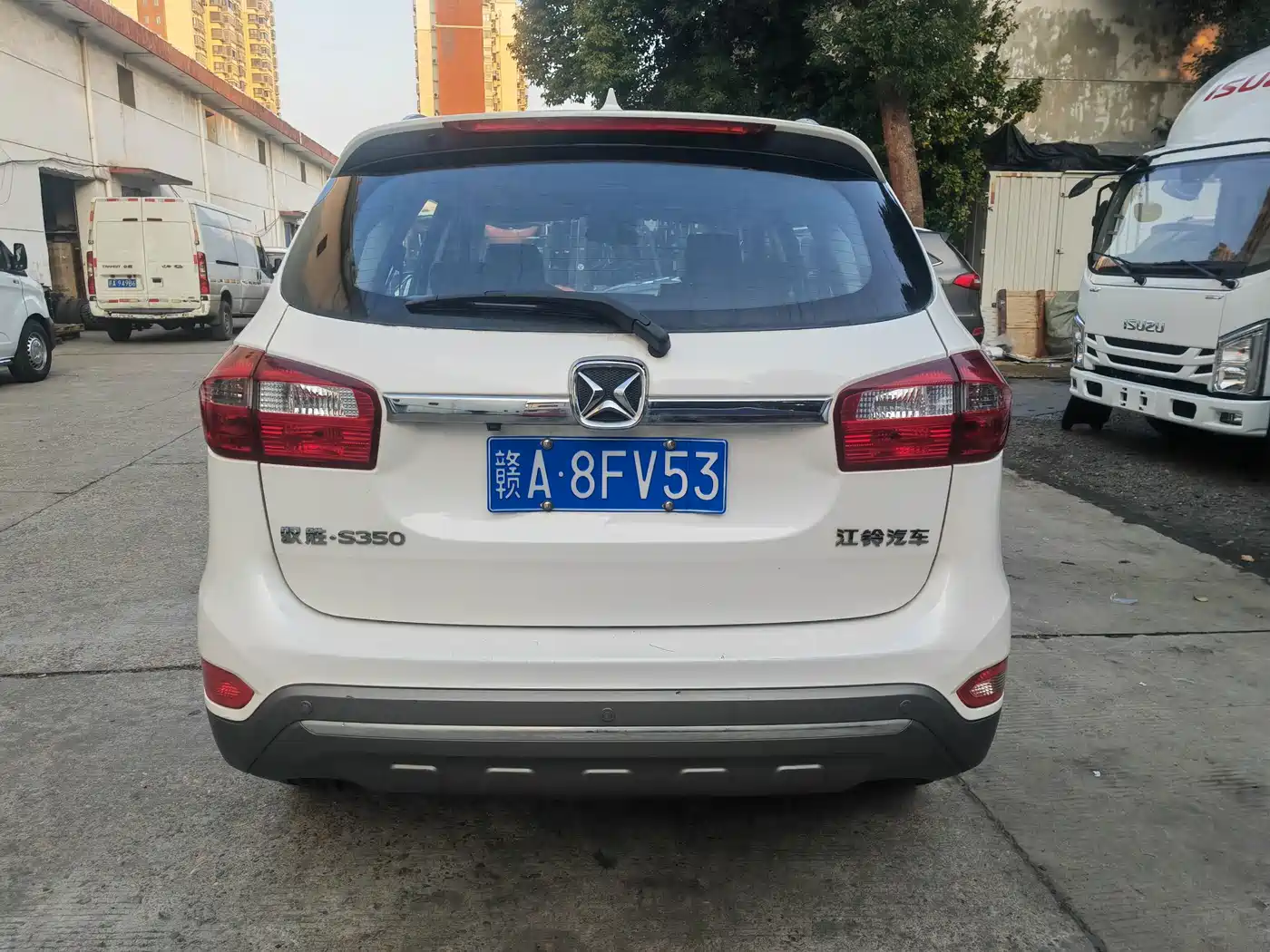 Jiangling Yusheng S350 2017 2016 2.4T Automatic 2WD Diesel Luxury Sunroof 5-seater