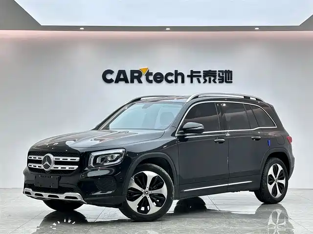 MERCEDES-BENZ GLB