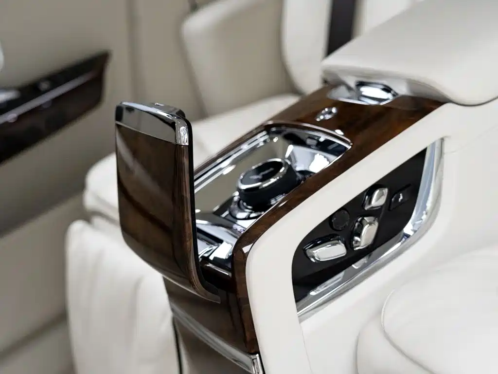 Rolls-Royce Phantom 2018 2018 6.7T Long Wheelbase Version