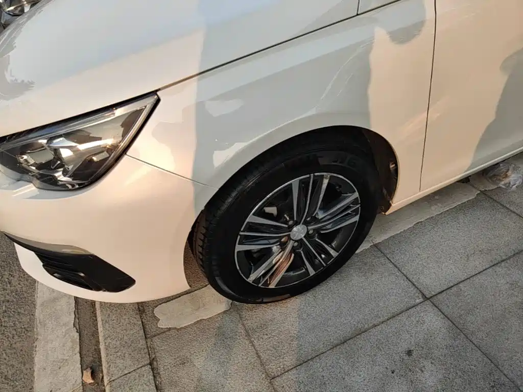 Peugeot 308 2018 2018 1.6L Auto Fashion Edition