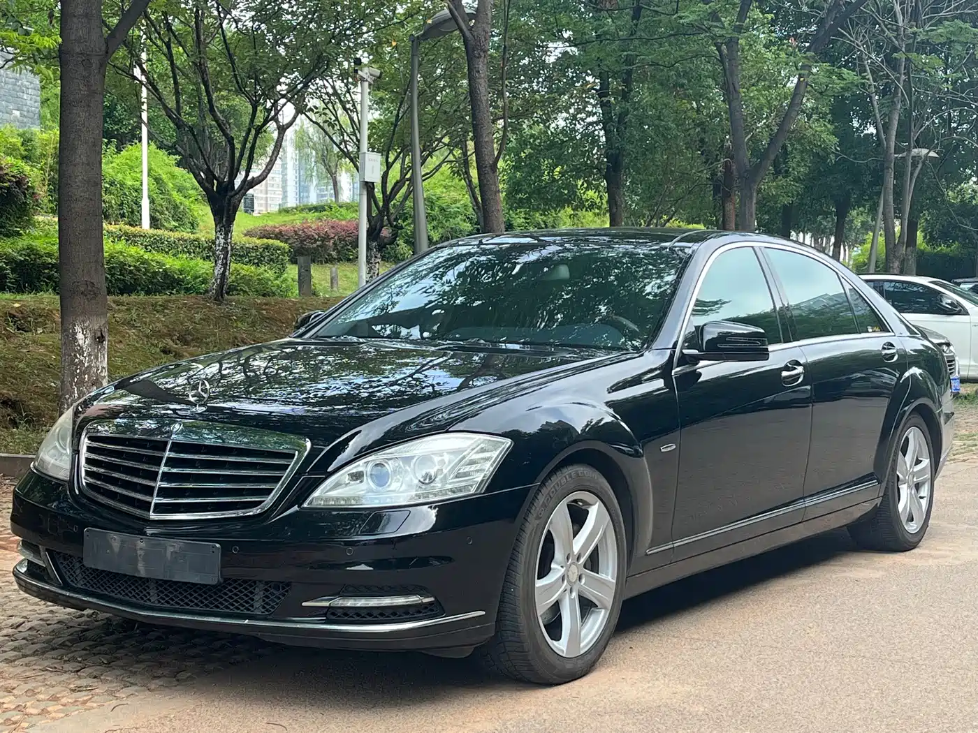 Фото 1 - Mercedes-Benz S-Class