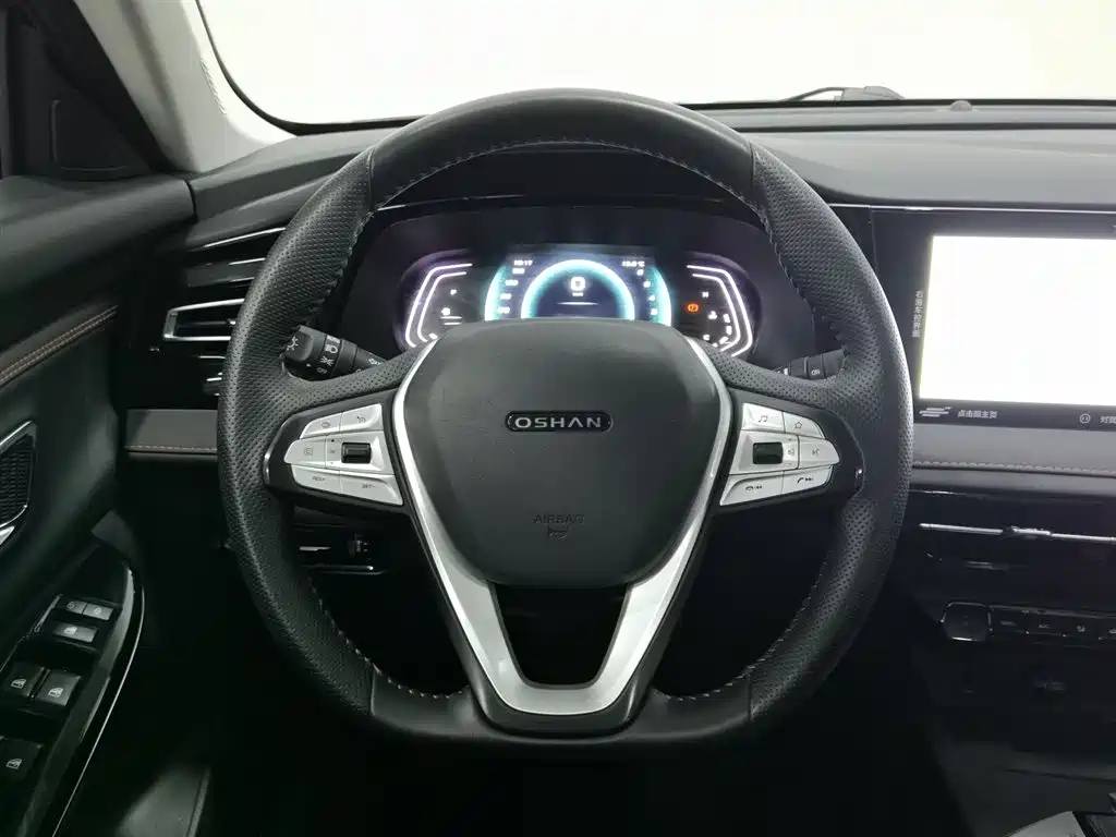 CHANGAN CHANGAN AUCHAN X7 PLUS