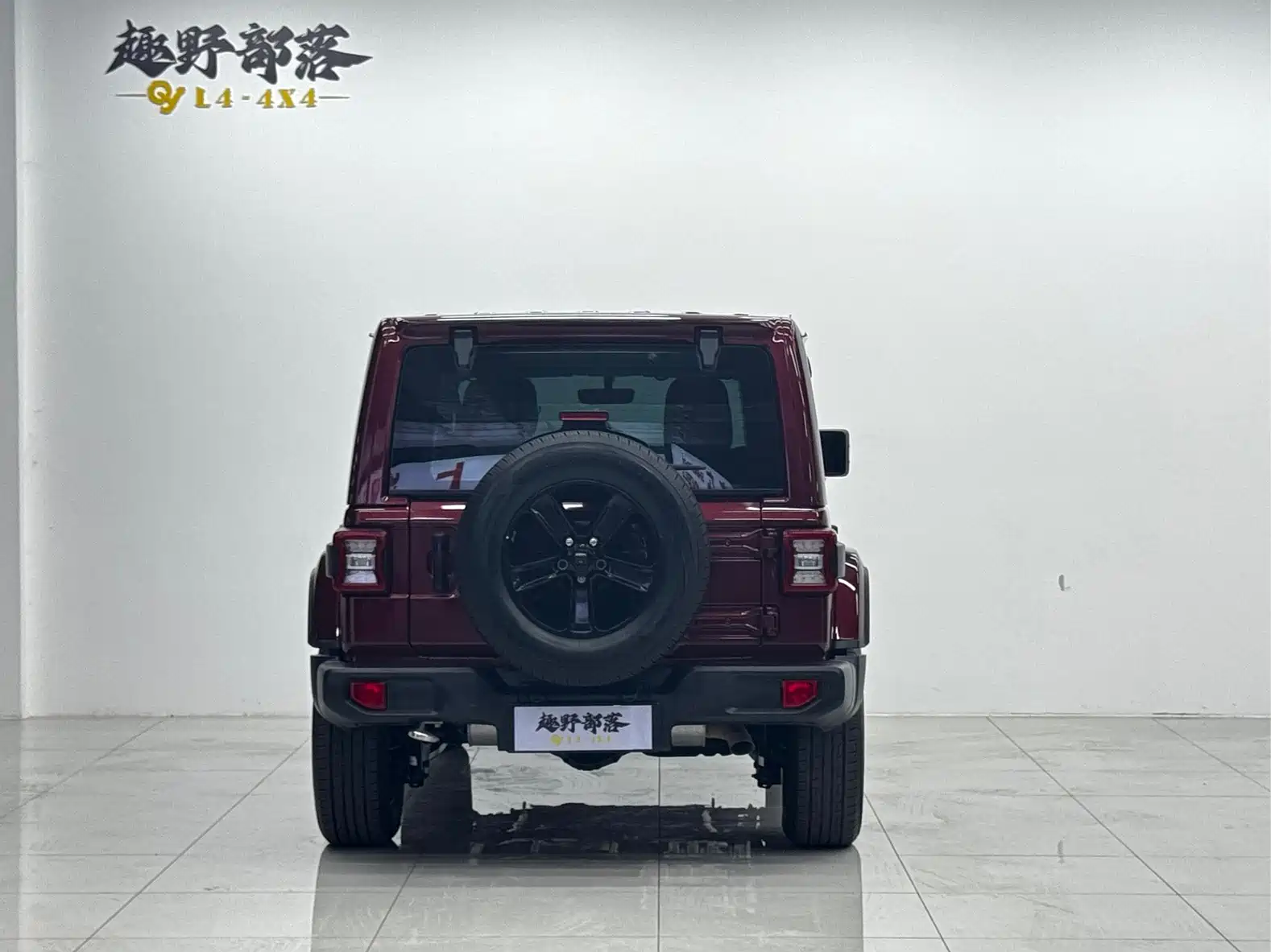 Фото 17 - Jeep Wrangler