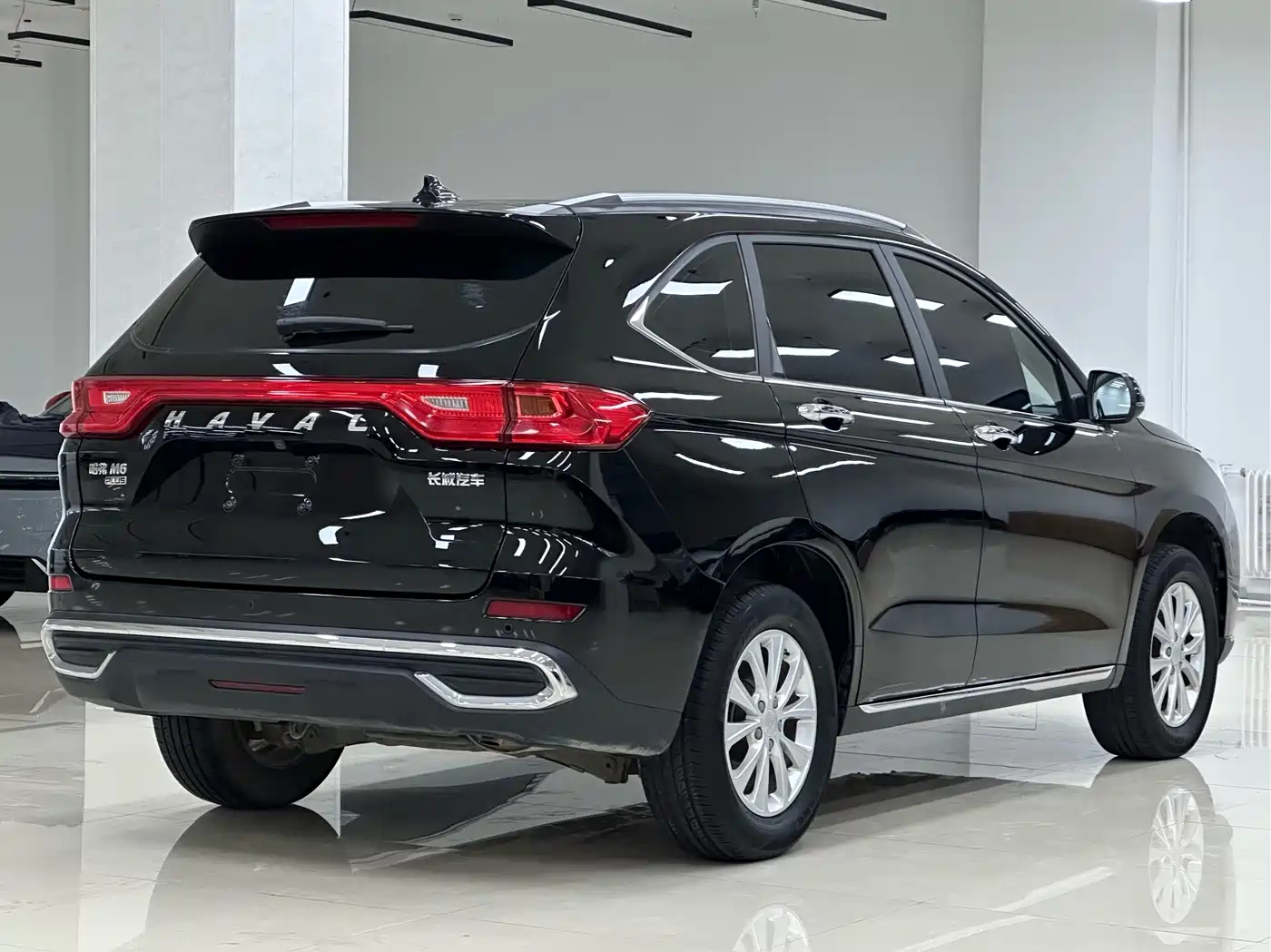 Haval M6 2023 2021 PLUS 1.5T DCT Luxury Smart Connect