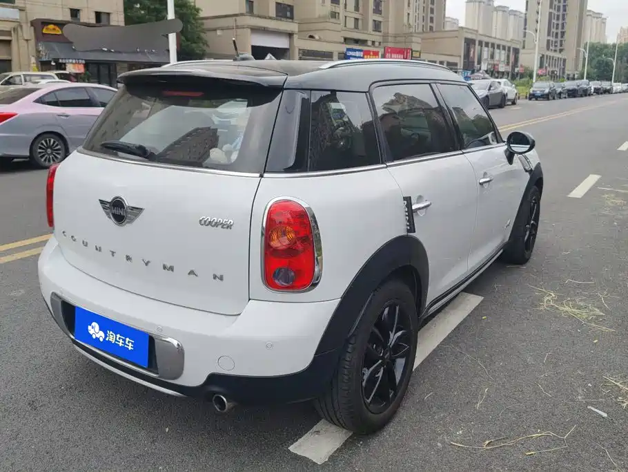 Фото 3 - MINI COUNTRYMAN