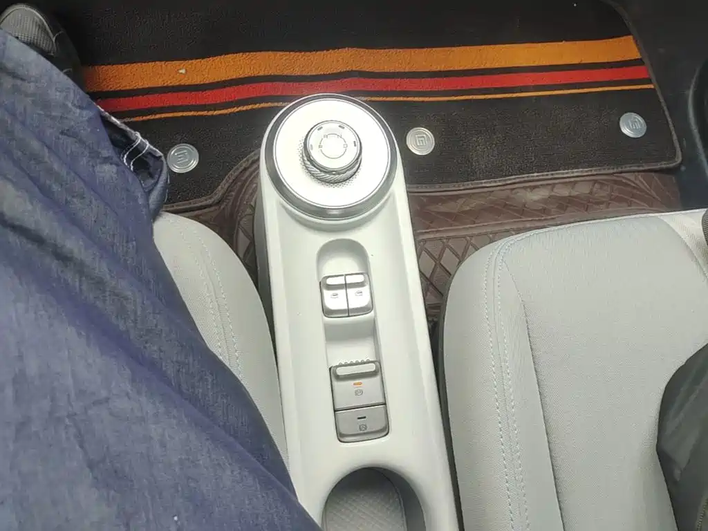 Wuling Motors Wuling Air ev 2023 2023 Model 4-Seater Standard Edition
