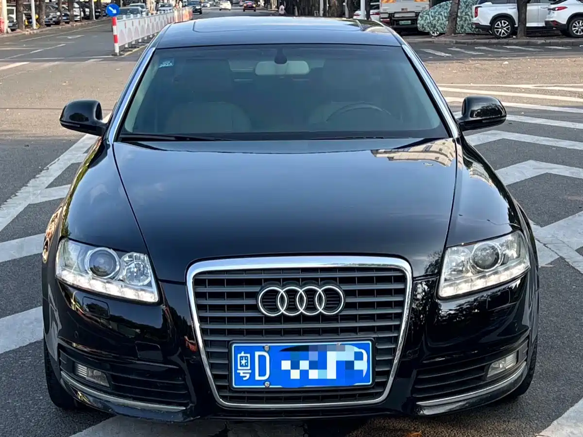 Audi A6L 2011 Model 2.0 TFSI Auto Standard фото 2