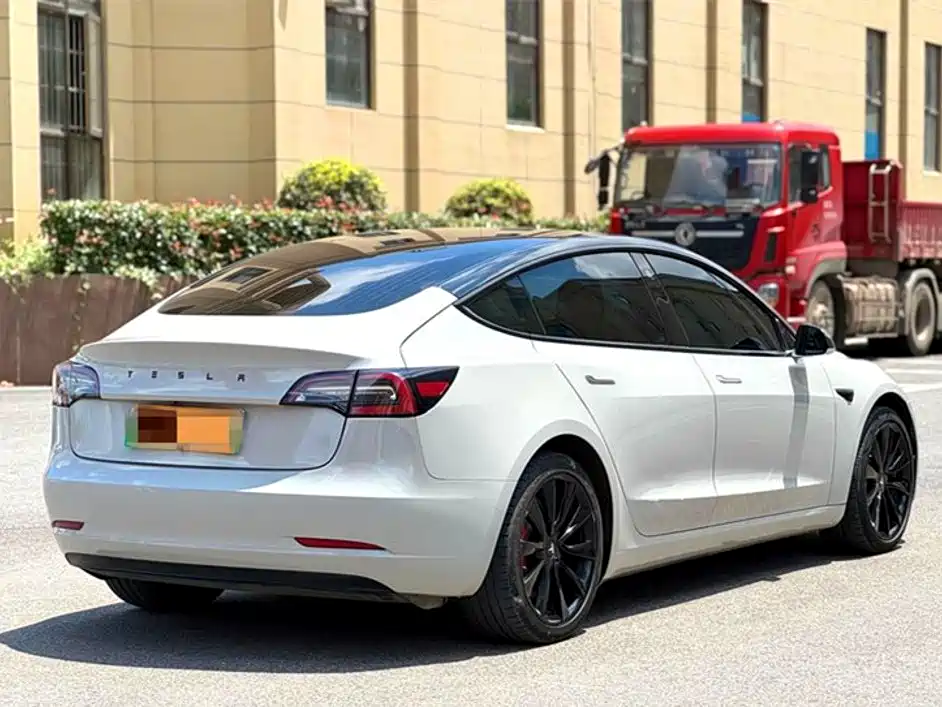 Tesla Model 3 2020 2020 Facelift Long Range Rear-Wheel Drive