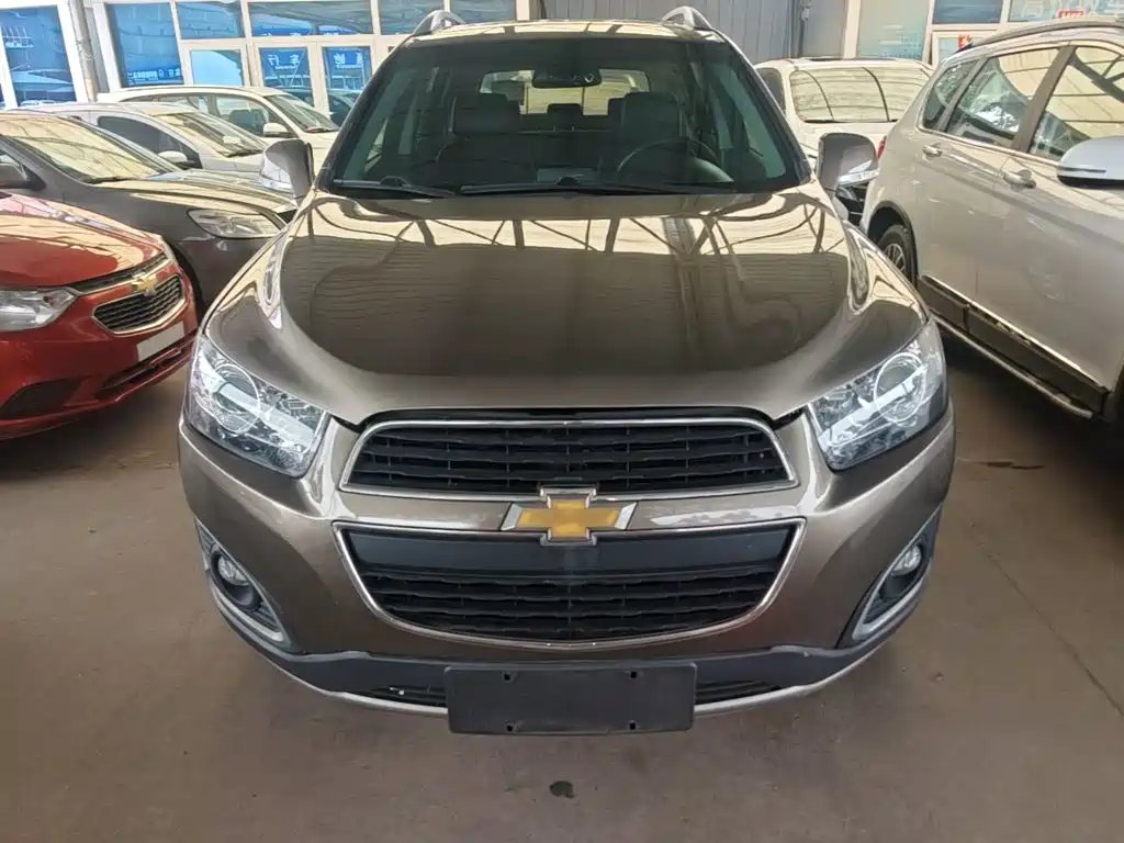 Chevrolet Captiva 2016 2015 2.4L 2WD Urban Edition 7-seater