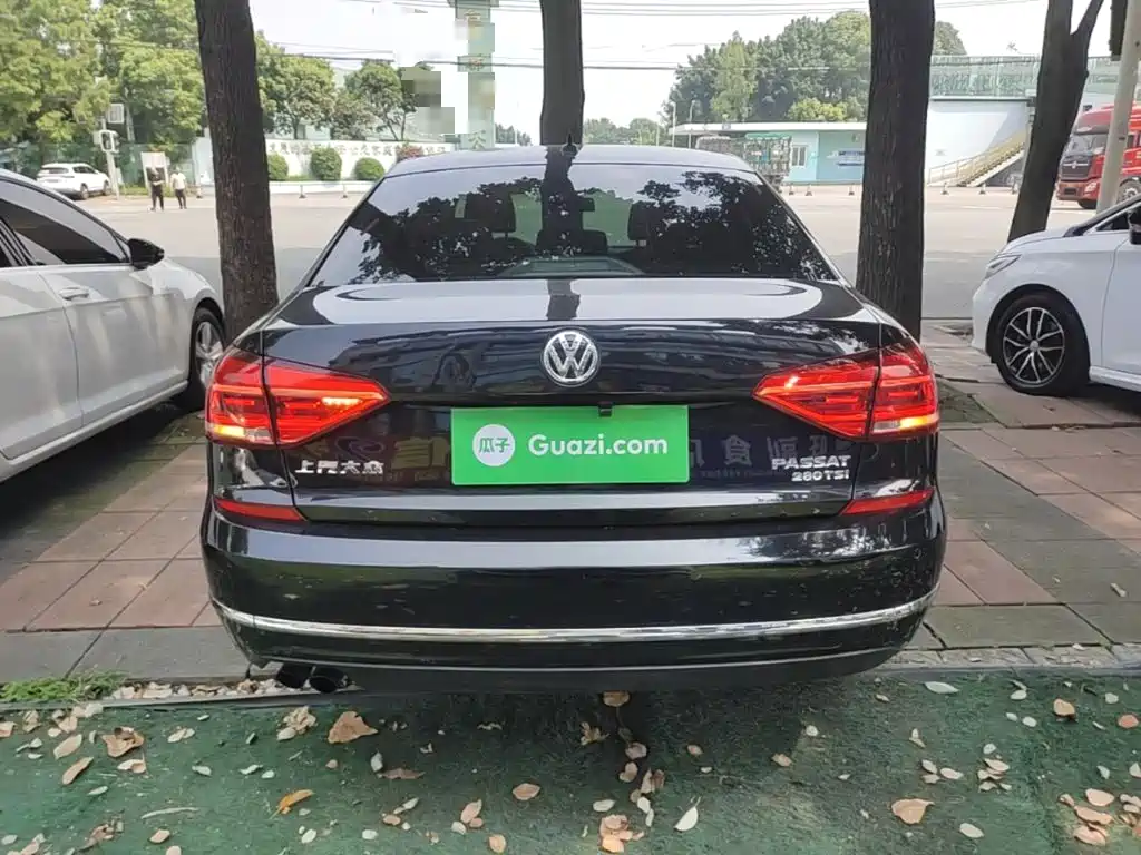 Фото 6 - Volkswagen Passat