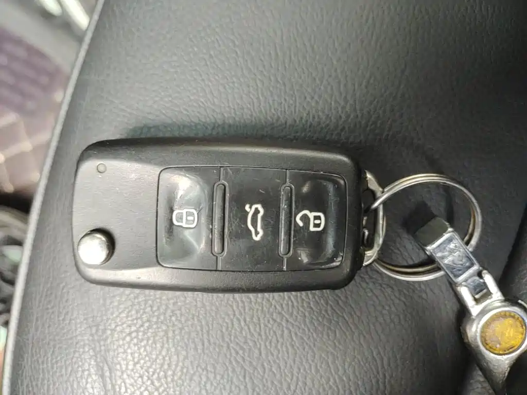 Фото 9 - Volkswagen Passat