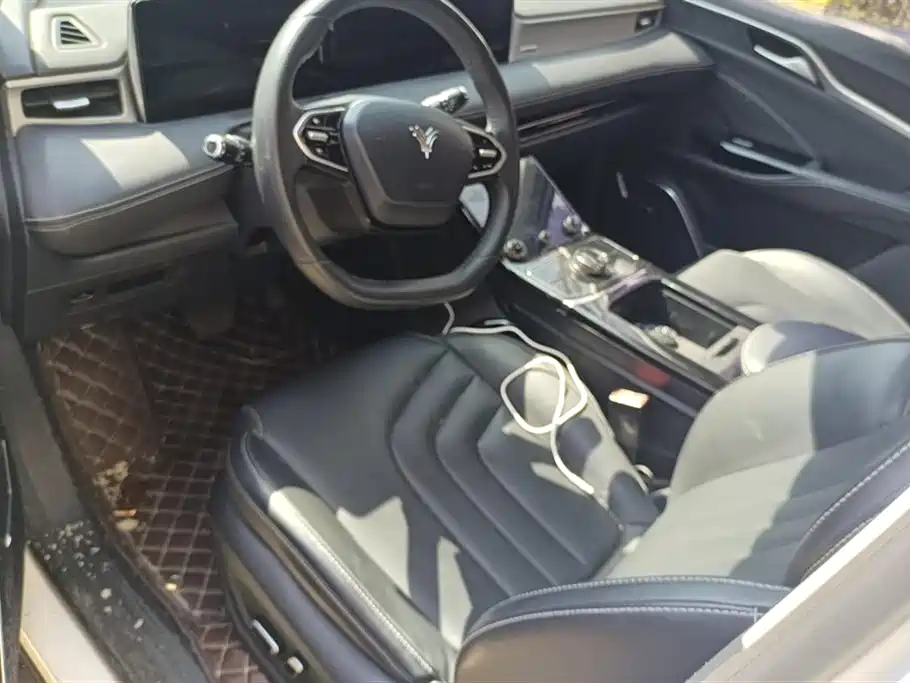 NEZHA AUTOMOBILE NEZHA U