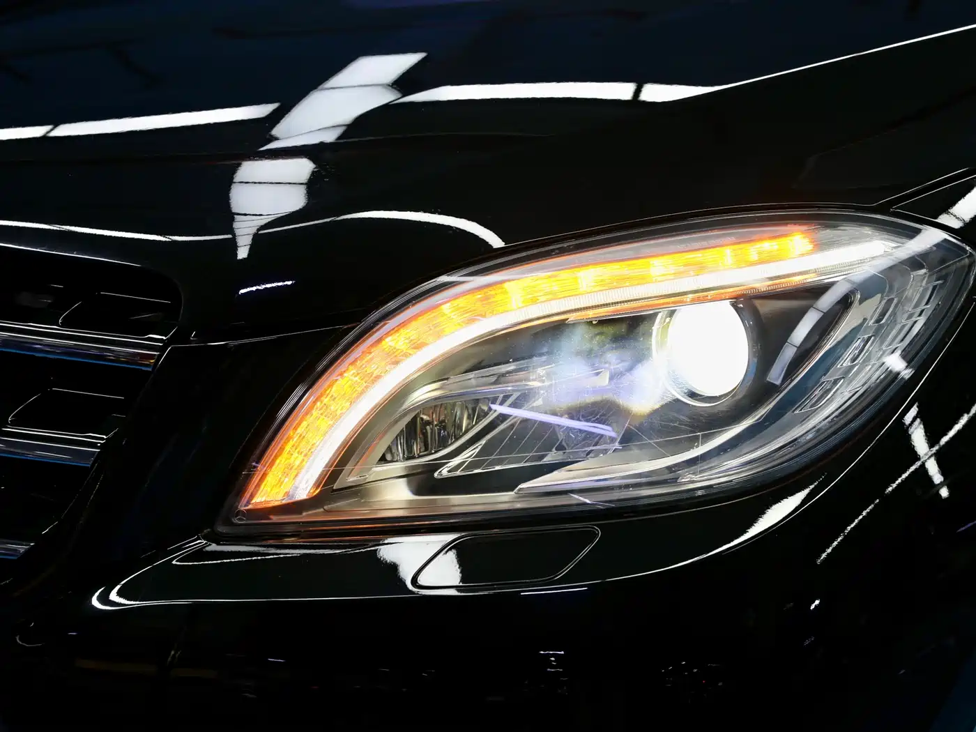 Mercedes-Benz M-Class 2012 ML 300 фото 4