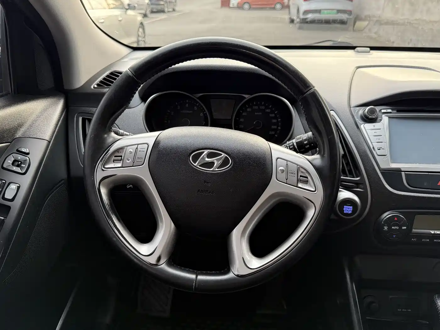 Hyundai Beijing Hyundai ix35 2013 2.0L Auto 2WD Smart GLS China IV фото 14