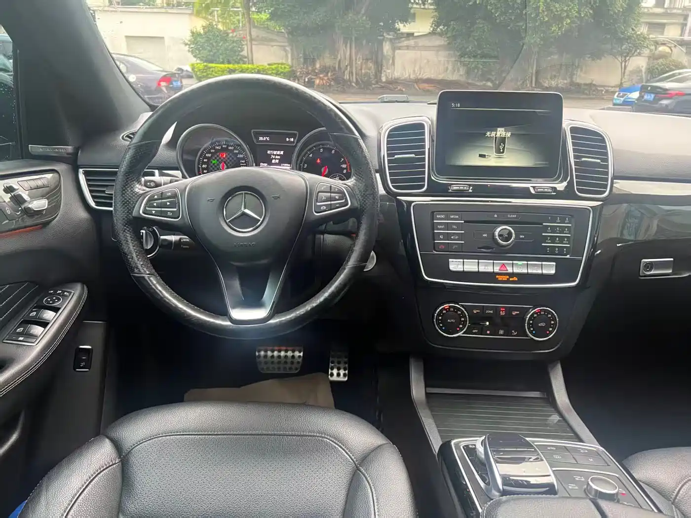 Mercedes-Benz GLE AMG 2017 AMG GLE 43 4MATIC фото 8