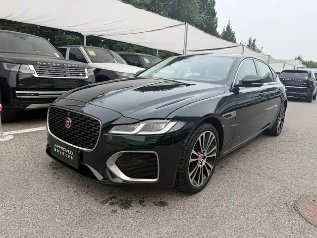 Jaguar XFL 2.0T P250, Моноприводный, Премиум Люкс