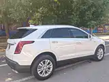 Фото 9 - Cadillac XT5