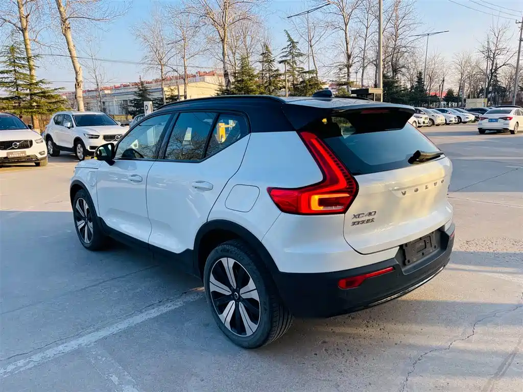 VOLVO XC40 NEW ENERGY