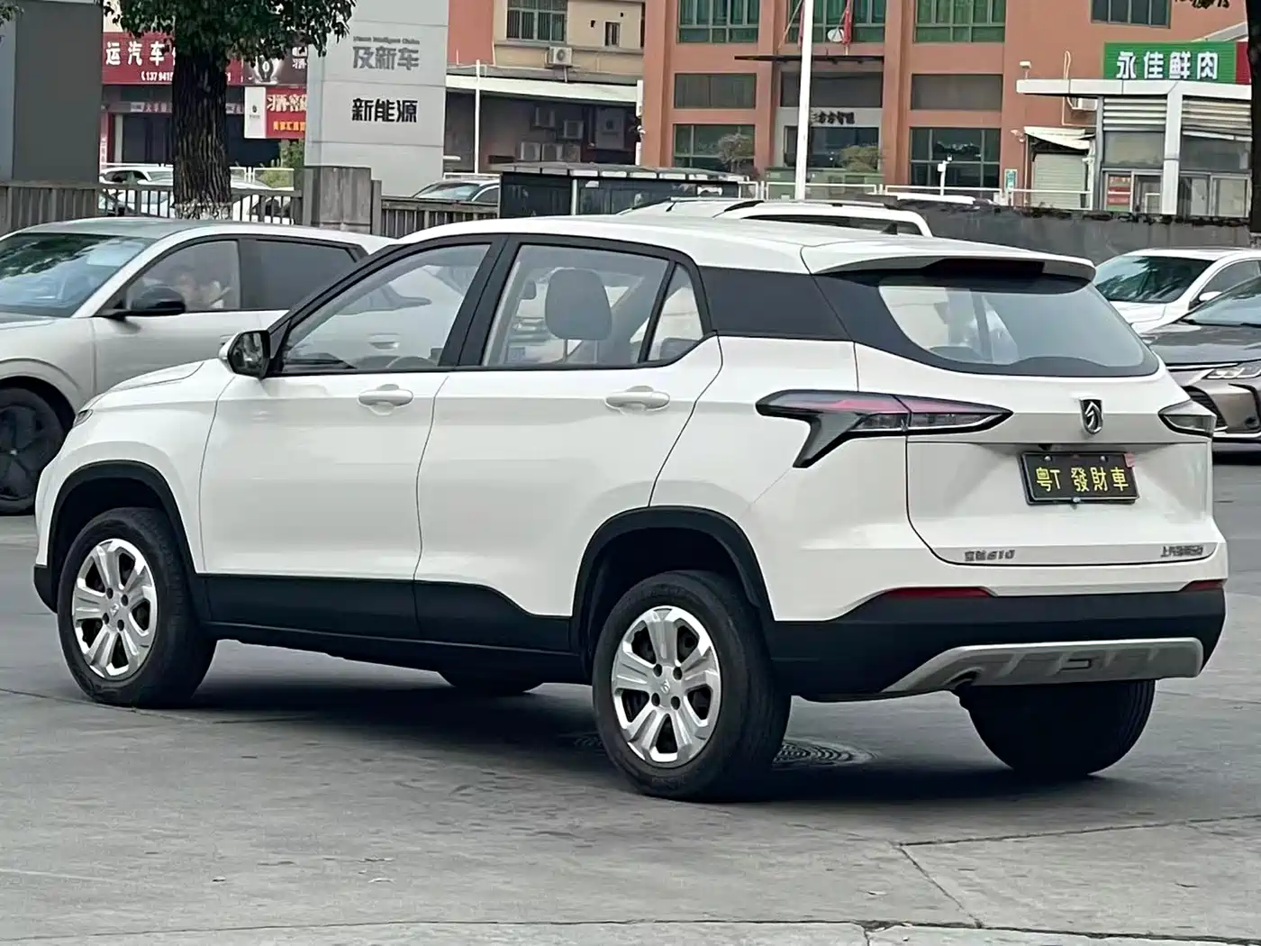 Baojun 510 2020 2019 1.5L CVT Dynamic Edition China VI