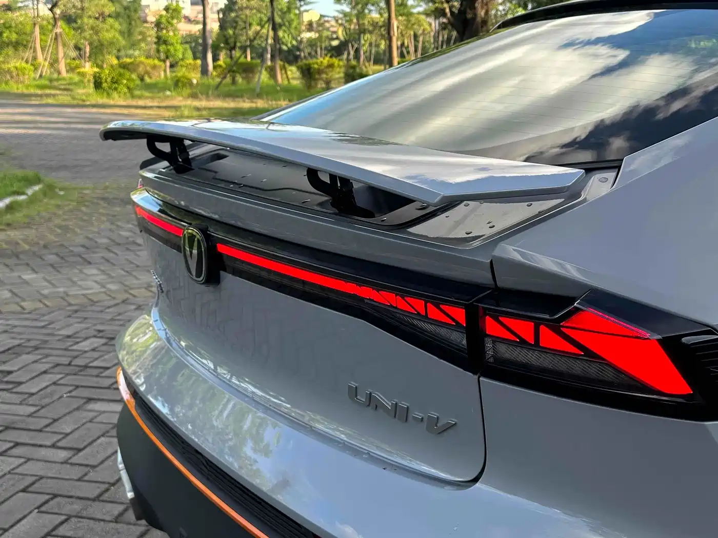 CHANGAN UNI-V