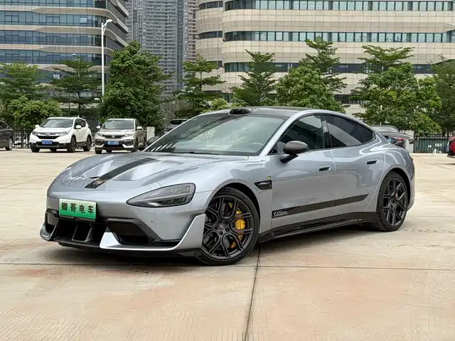 XIAOMI CAR XIAOMI SU7 ULTRA