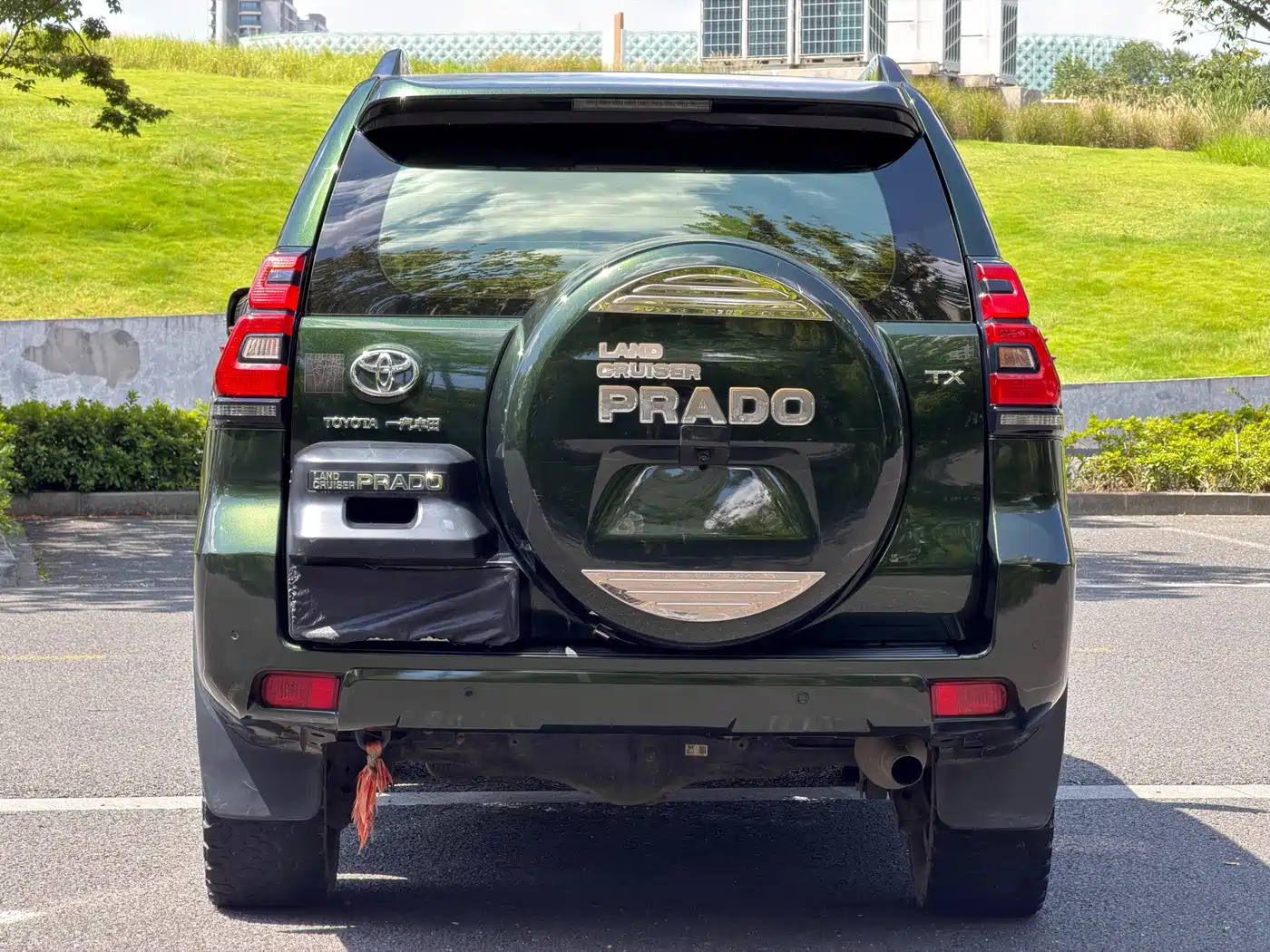 Toyota Prado 2019 2019 3.5L Automatic TX-L Zunxiang Edition with Rear-mounted Spare Tire