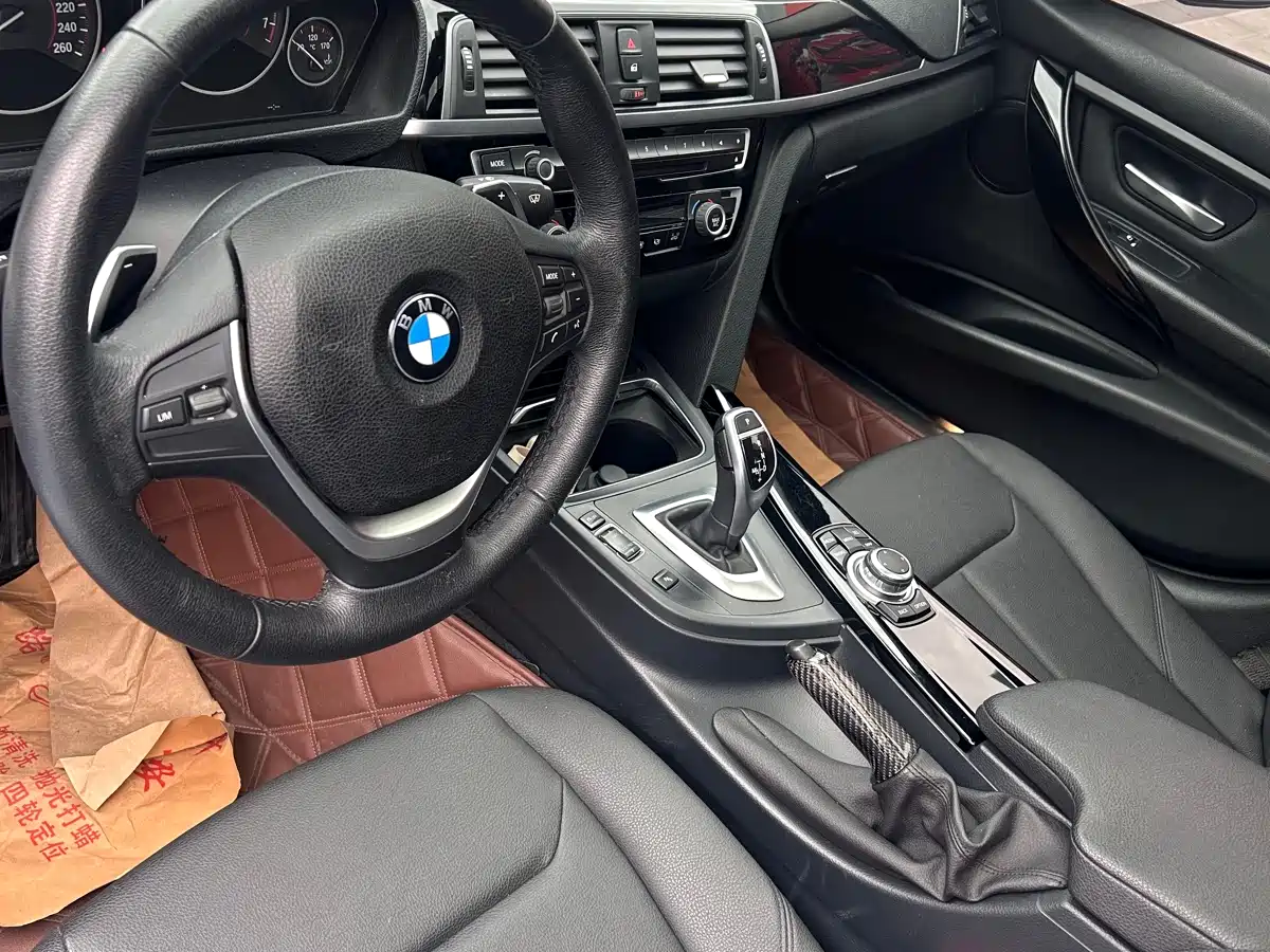 BMW 3 Series 2017 320Li M Sport фото 5