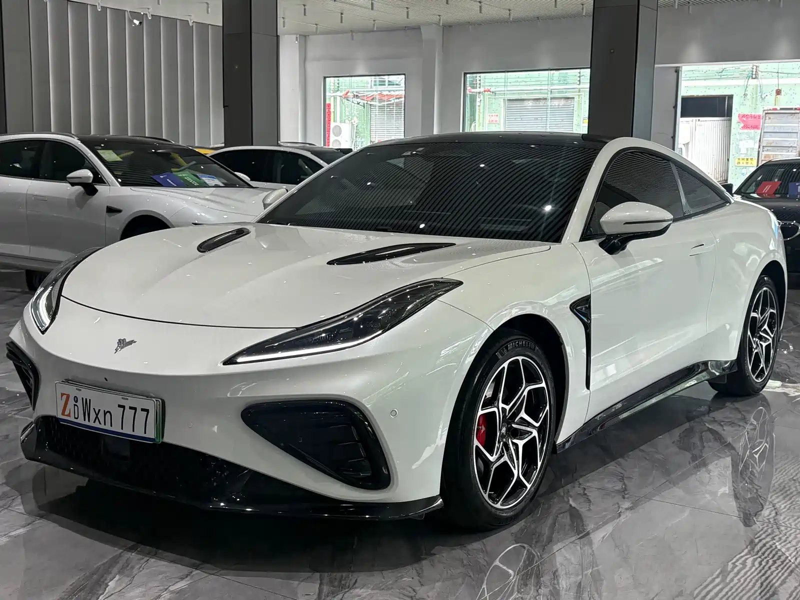 صورة 1 - Nezha Auto Nezha GT