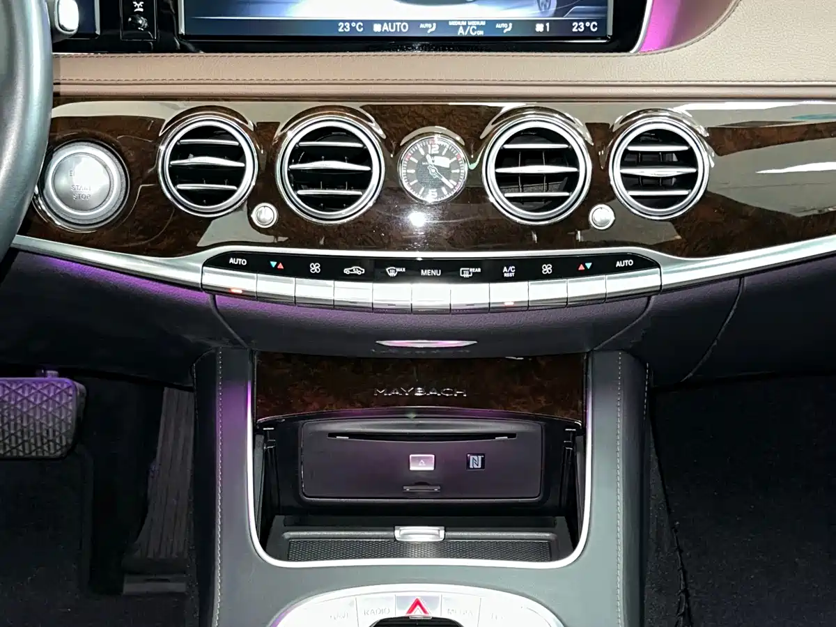 Mercedes-Benz Maybach S-Class 2017 S 400 4MATIC фото 16