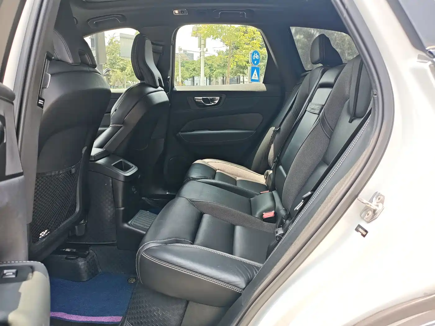 Volvo XC60 Plug-in Hybrid 2021 2021 T8 E-Drive Hybrid Inscription Sport