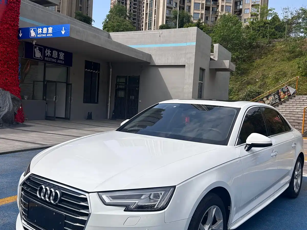 Audi A4L 2018 30th Anniversary 40 TFSI Progressive фото 2