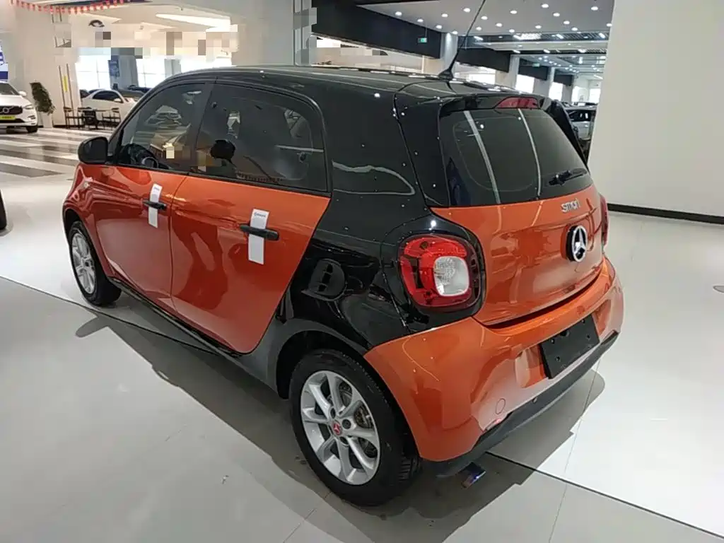 smart forfour 2018 2018 1.0L 52kW Agile Edition
