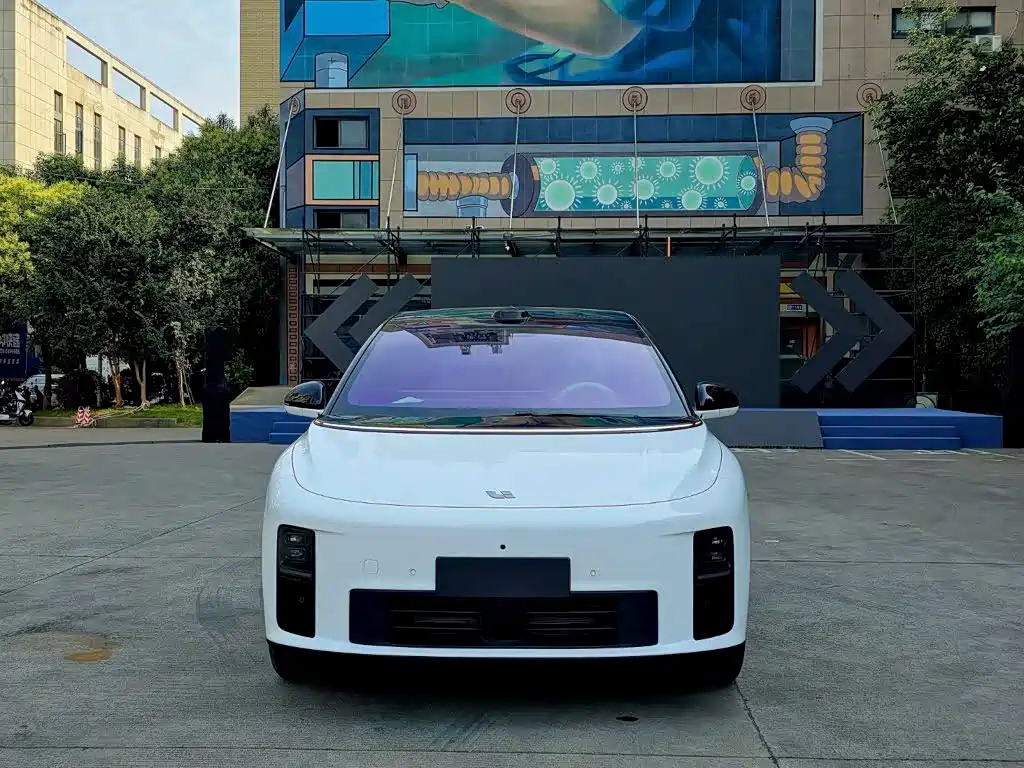 2026 Li Auto i6