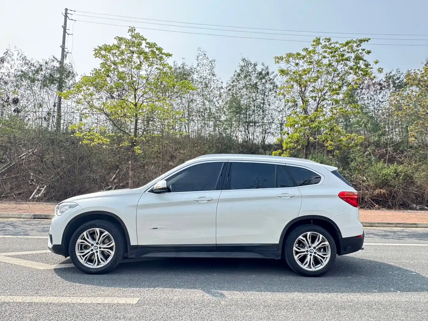 BMW X1 2018 sDrive20Li Leading Model фото 5