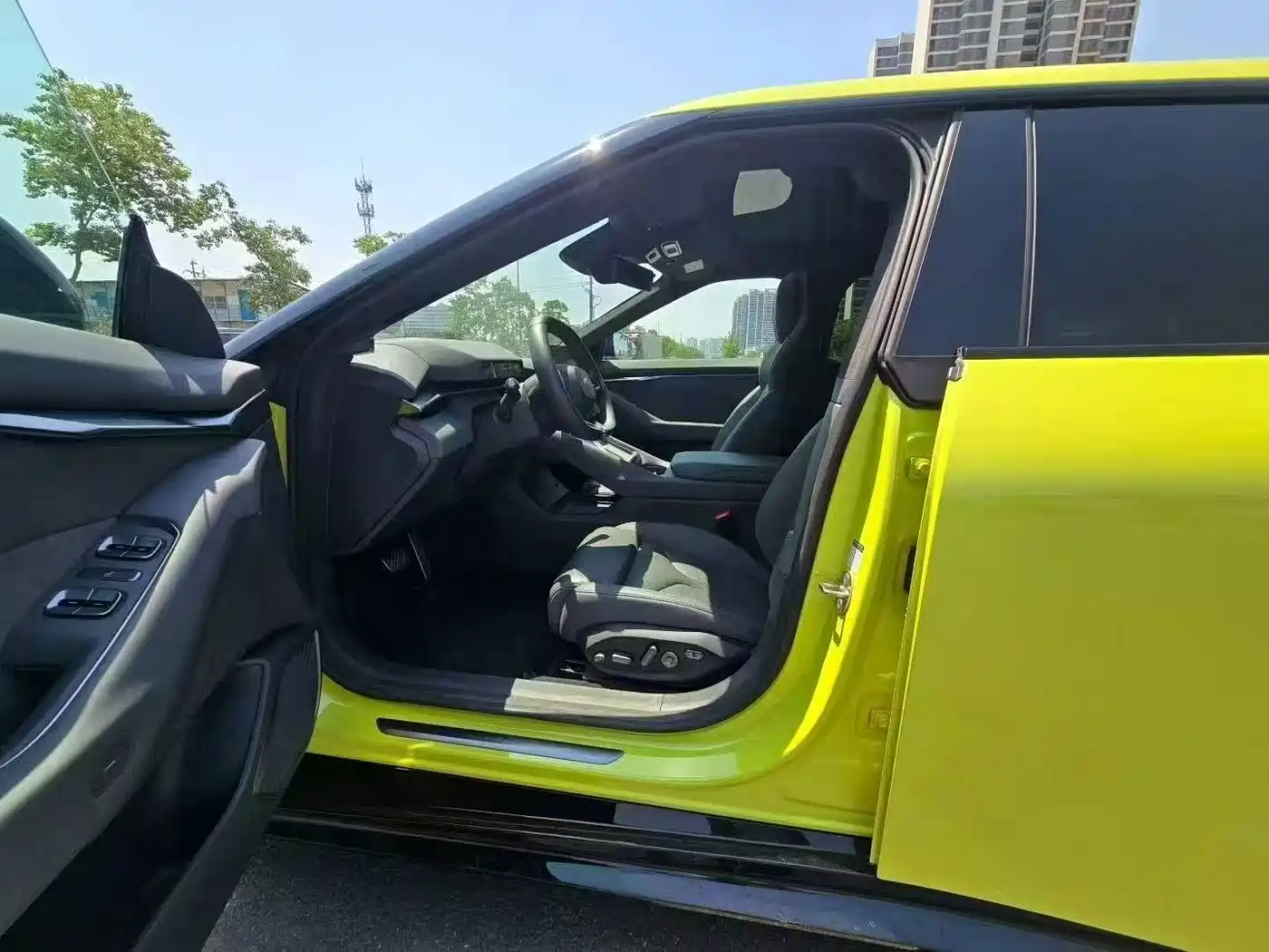 2025 XPeng P7