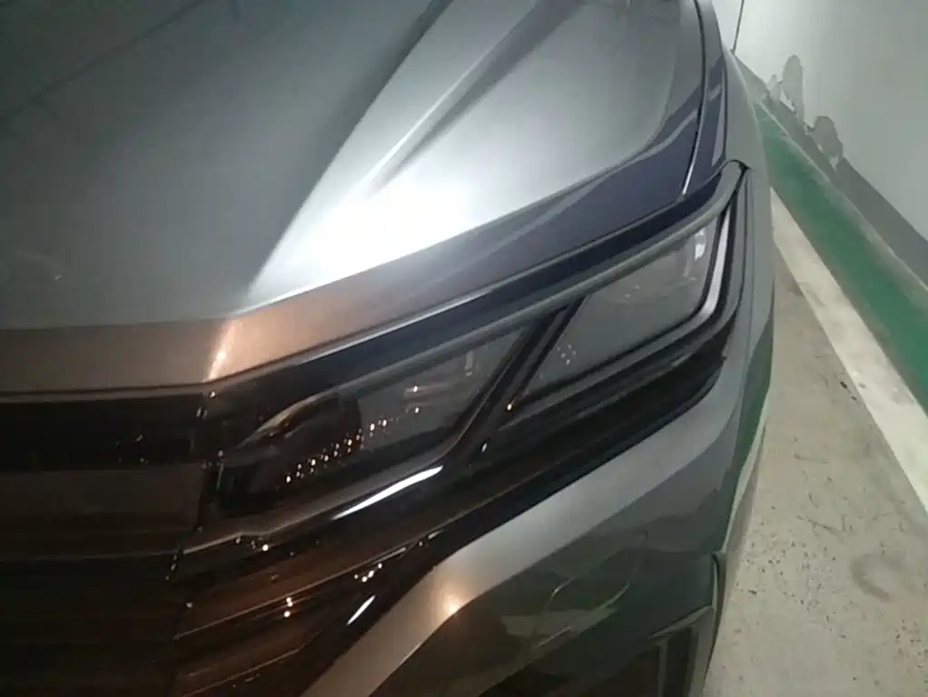 Volkswagen Touareg 2023 2023 3.0TSI R-Line Black Sports Package