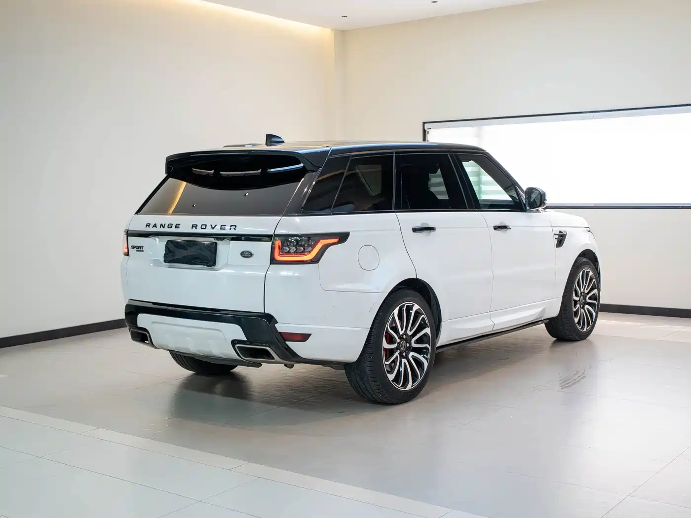 Фото 5 - Land Rover Range Rover Sport