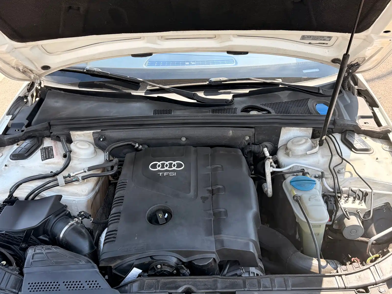 Фото 16 - Audi A4L