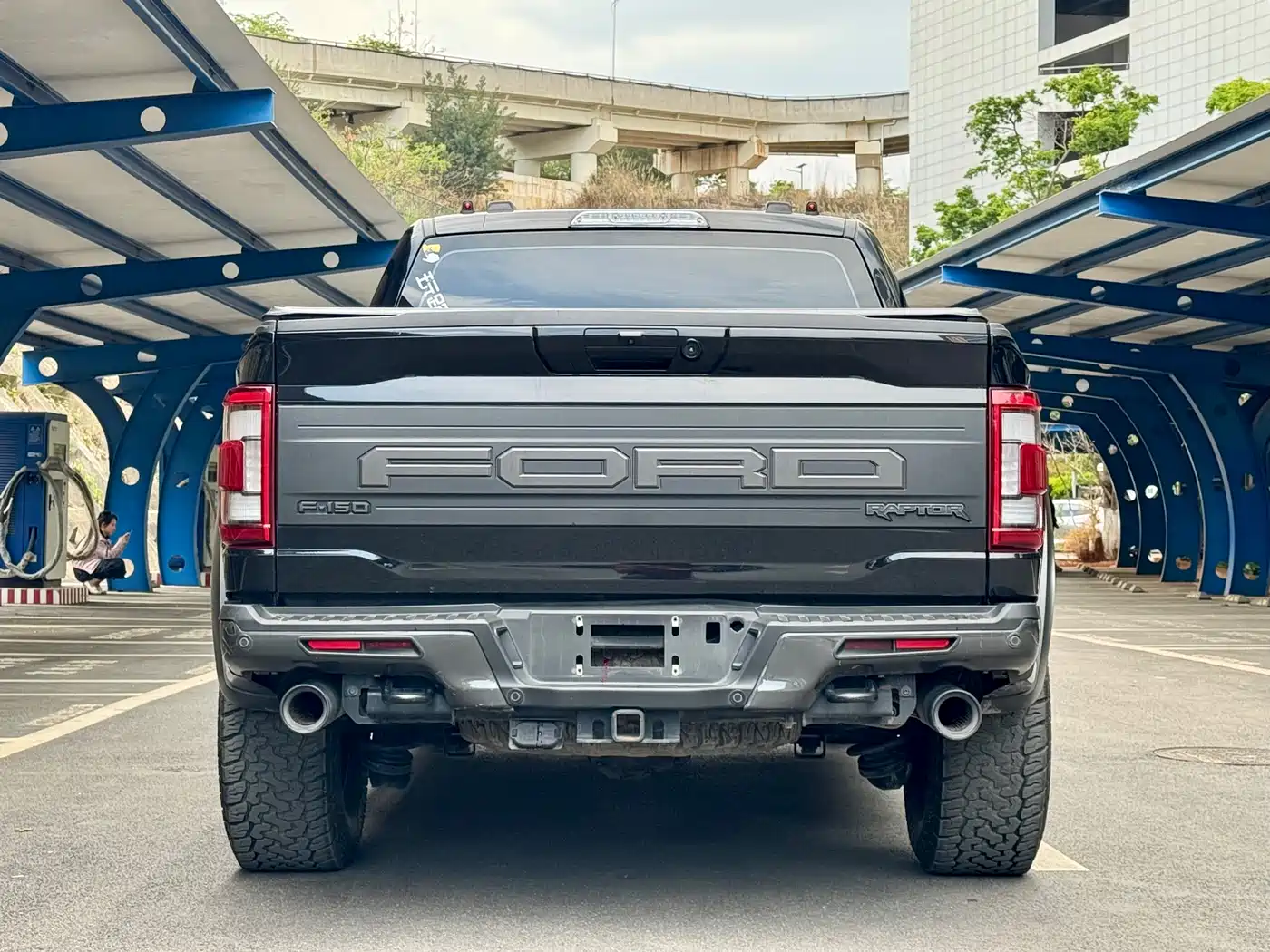 FORD F-150 RAPTOR