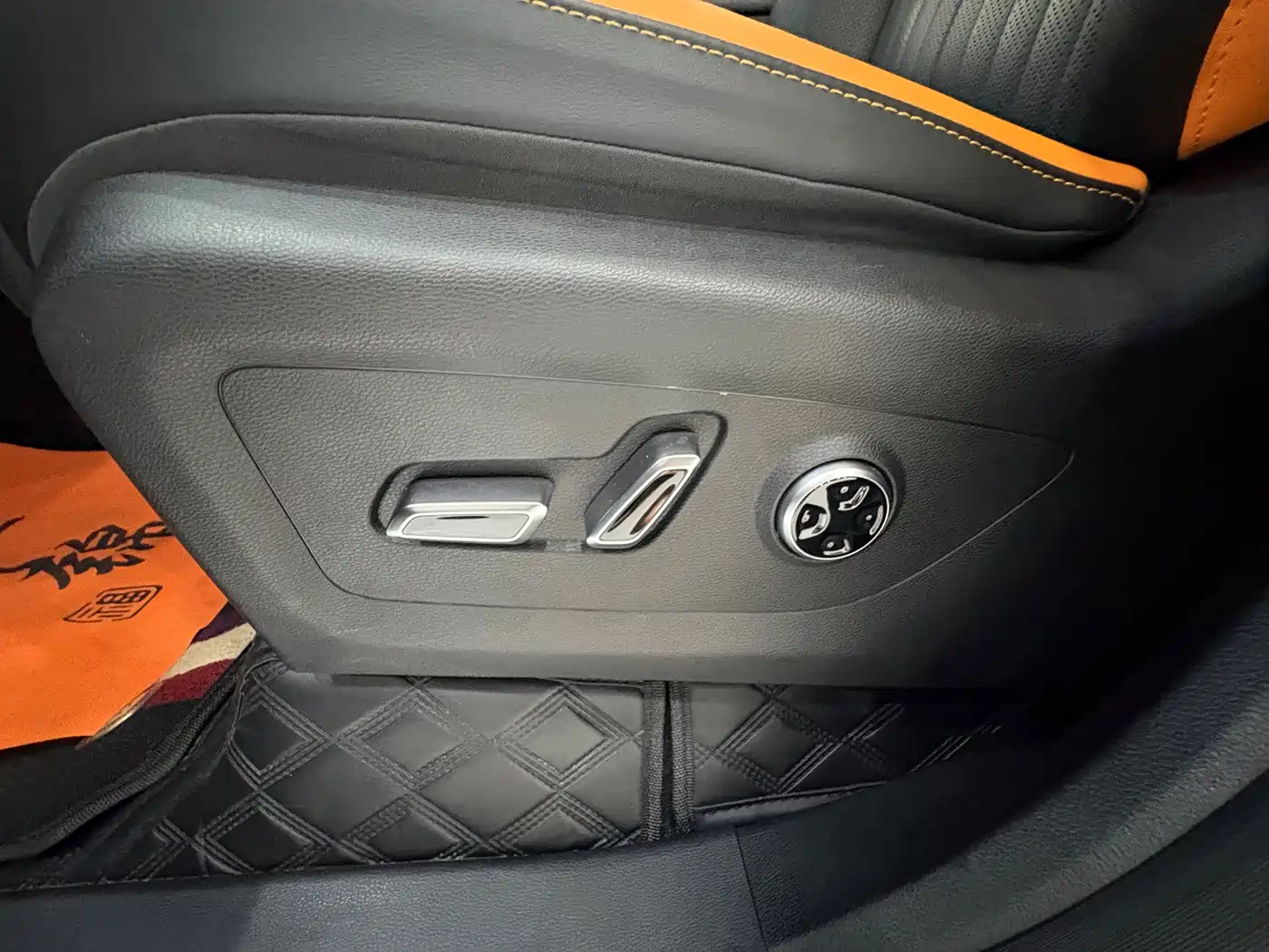Photo 8 - BAIC ORV Beijing Off-Road BJ40 Range Extender