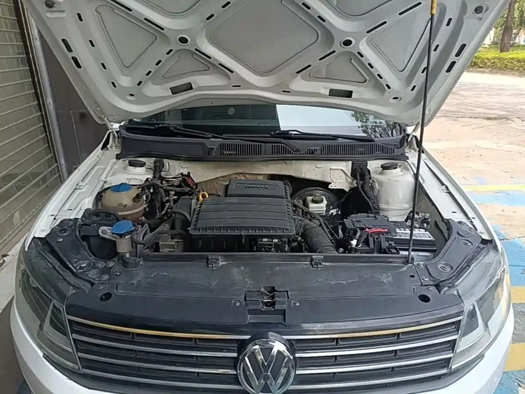 Фото 20 - Volkswagen Lavida