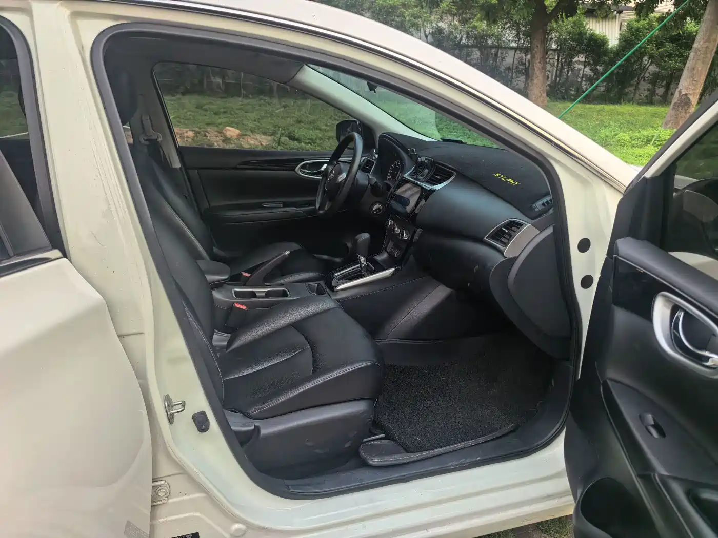 Фото 9 - Nissan Sylphy
