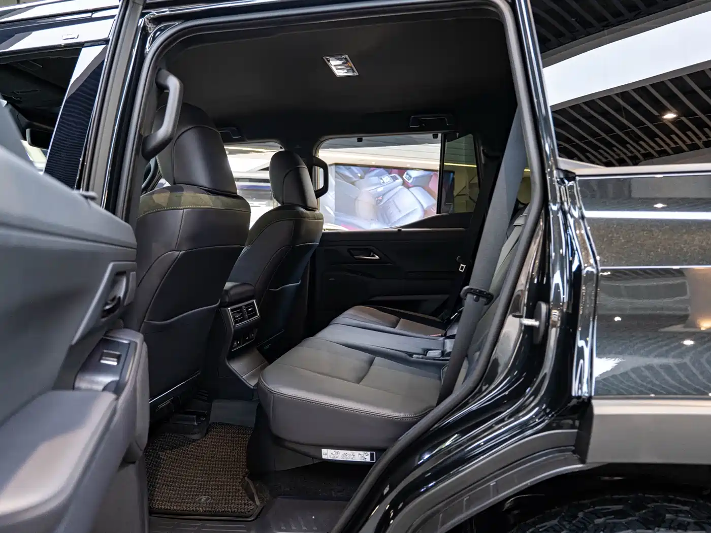 Lexus GX 2025 2024 OVERTRAIL Summit Edition