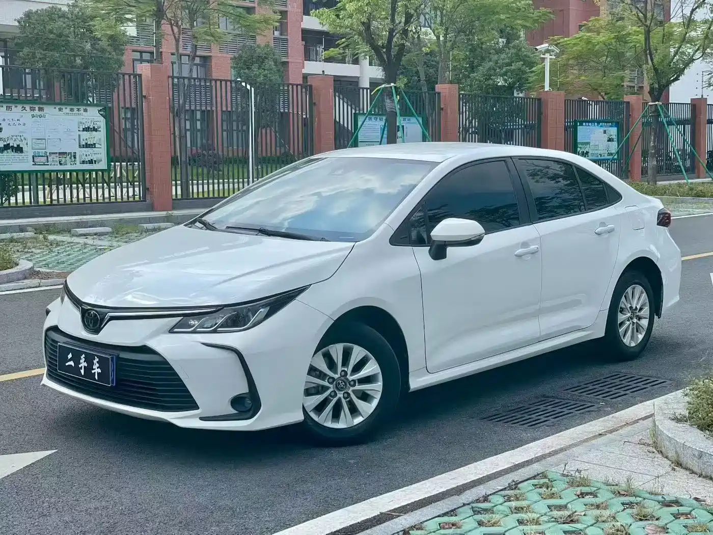 Toyota Corolla 2019 1.2T S-CVT GL Pioneer Edition