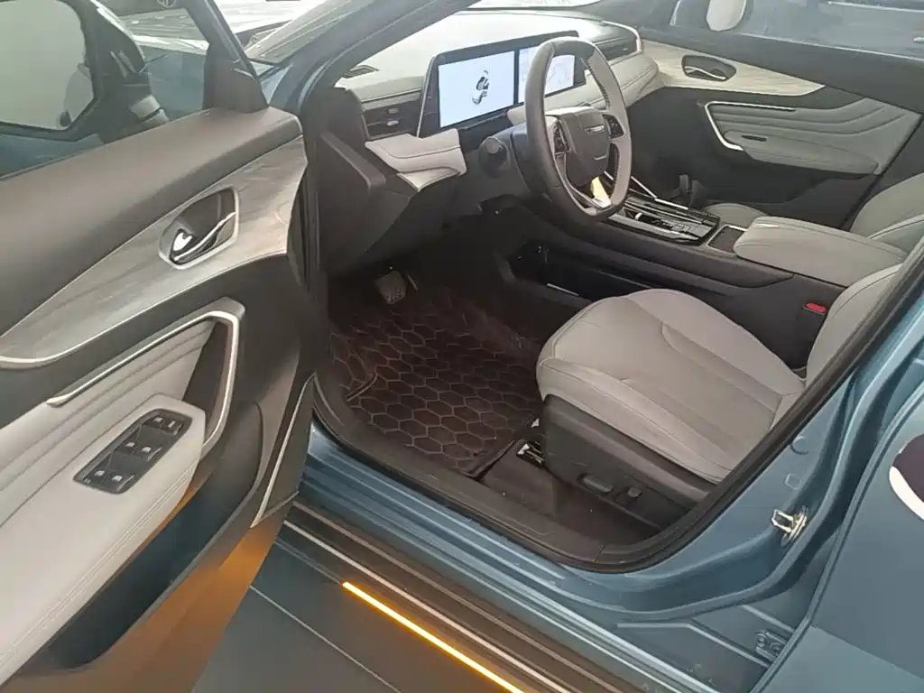 Venucia DaV DD-i 2025 2025 Orca 150km Deluxe Edition