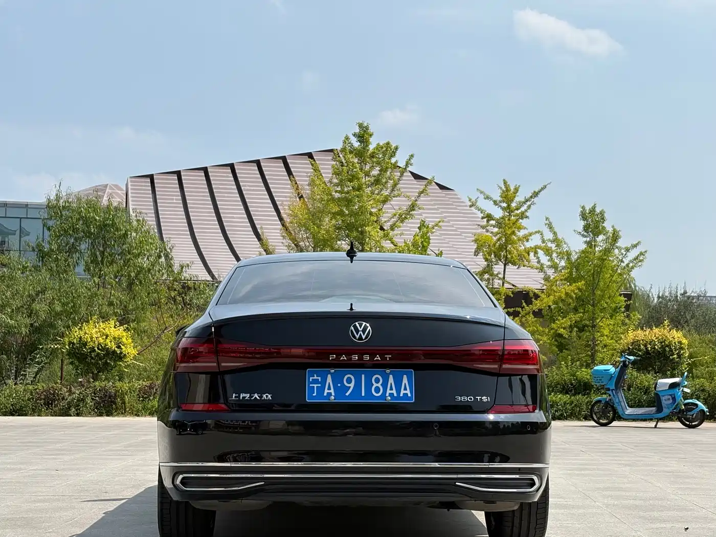 Volkswagen Passat 2025 2025 Outstanding 380TSI Dragon Soaring Edition