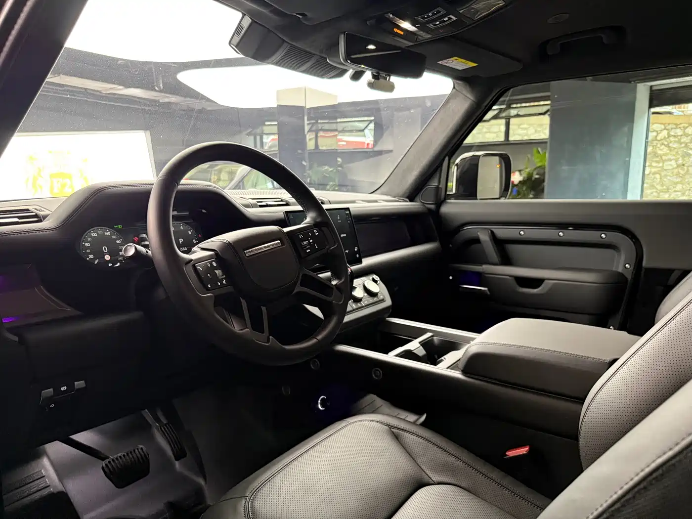 Land Rover Defender, миниатюра 6