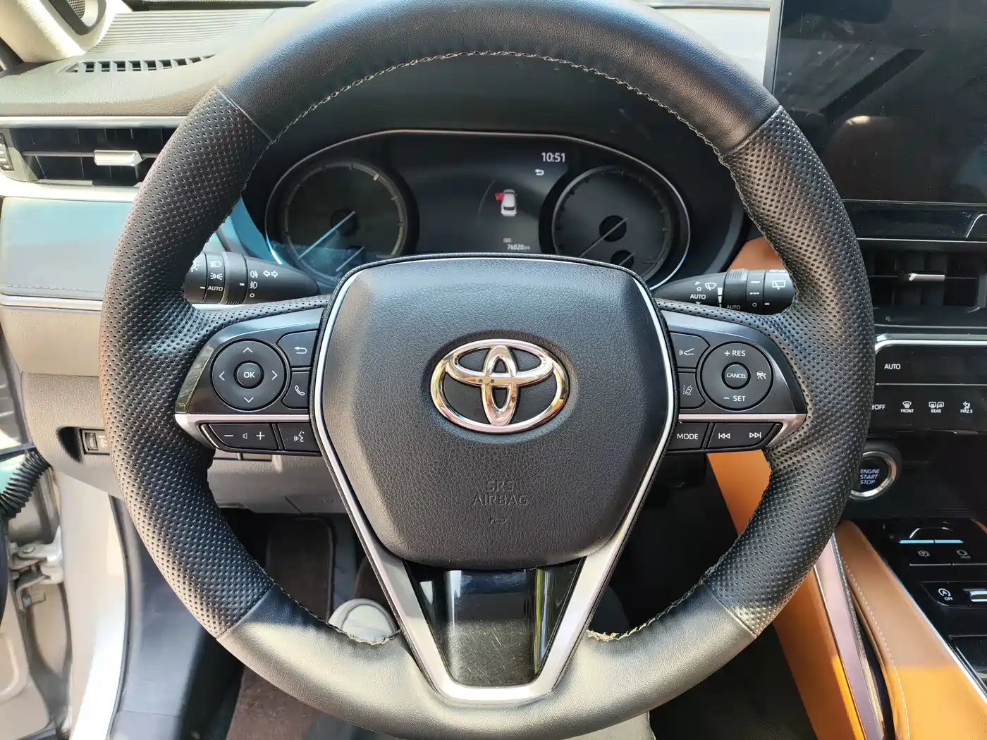 Photo 10 - Toyota Venza